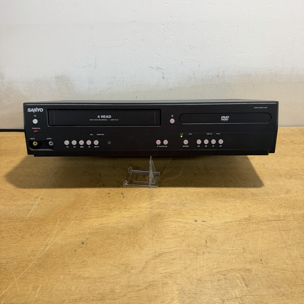 Sanyo FWDV225F DVD Player VCR Combo 4 Head Hi-Fi Stereo Black Tested No Remote